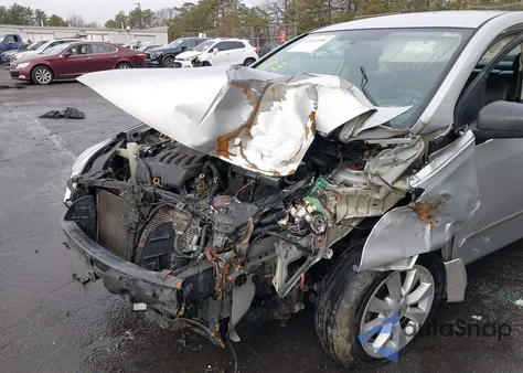 2010 Nissan Sentra 2.0Sl z USA, uszkodzony, nr VIN 3N1AB6AP0AL656719